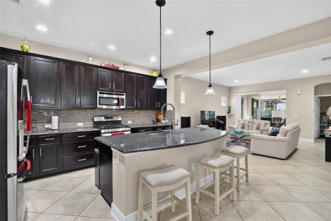 Villa ou maison à vendre à Fish Hawk, Floride: 4 chambres, 258.45 m2 № 2208829 - photo 12