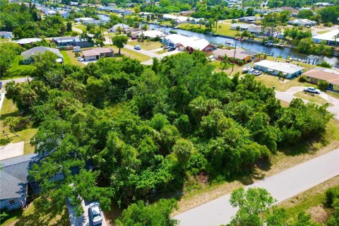 Terreno en Port Charlotte, Florida № 2224047
