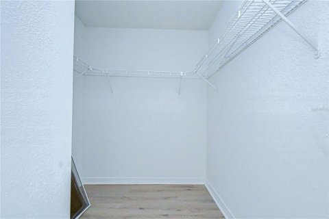 Condominio en venta en Saint Petersburg, Florida, 1 dormitorio, 76.64 m2 № 2115097 - foto 19