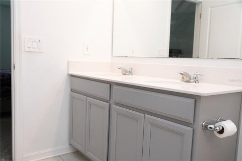 House in Haines City, Florida 3 bedrooms, 144.93 sq.m. № 2208088 - photo 22