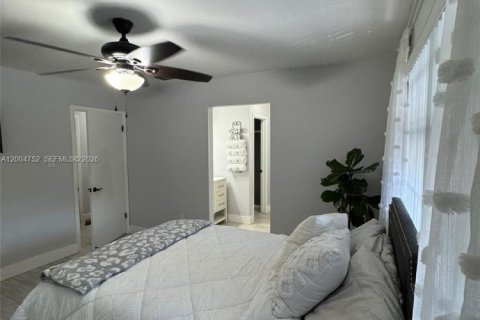 Купить таунхаус в Купер-Сити, Флорида 3 спальни, 135.54м2, № 2068204 - фото 18