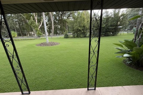 House in Mount Dora, Florida 3 bedrooms, 134.71 sq.m. № 2391418 - photo 25