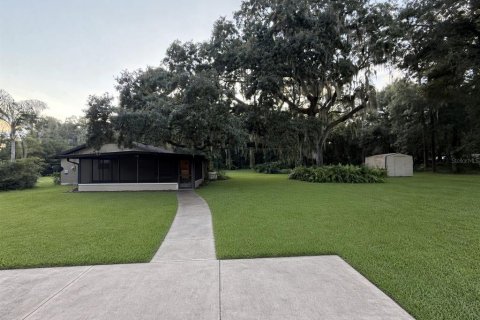 House in Mount Dora, Florida 3 bedrooms, 134.71 sq.m. № 2391418 - photo 18