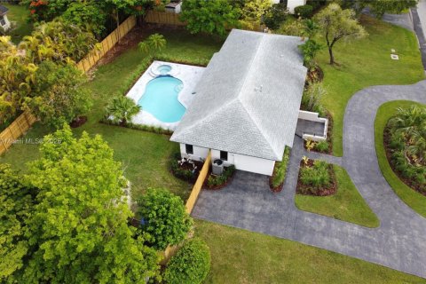 House in Palmetto Bay, Florida 4 bedrooms, 175.59 sq.m. № 1858729 - photo 7
