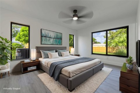 House in Palmetto Bay, Florida 4 bedrooms, 175.59 sq.m. № 1858729 - photo 20