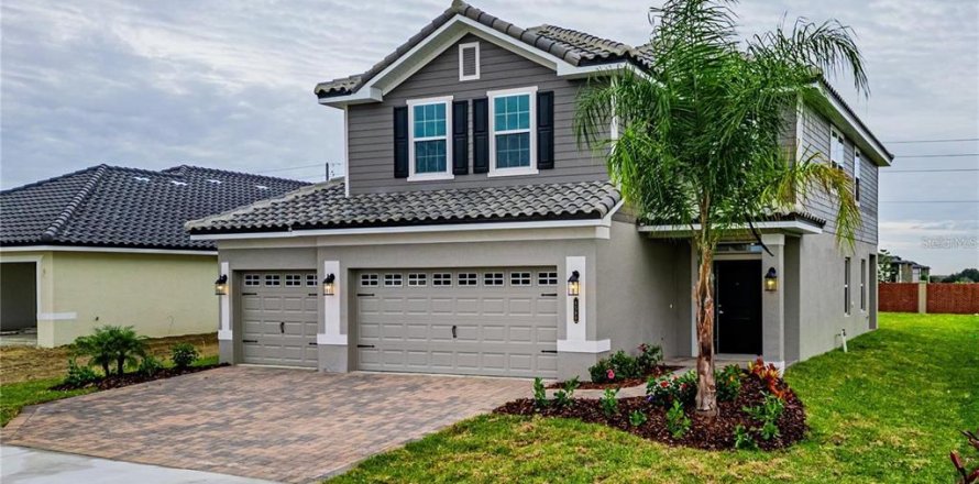 House in Auburndale, Florida 4 bedrooms, 223.43 sq.m. № 1527163