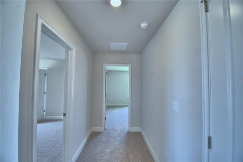 House in Auburndale, Florida 4 bedrooms, 223.43 sq.m. № 1527163 - photo 23