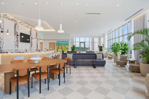 Copropriété à vendre à Tampa, Floride: 4 chambres, 313.08 m2 № 2084260 - photo 29