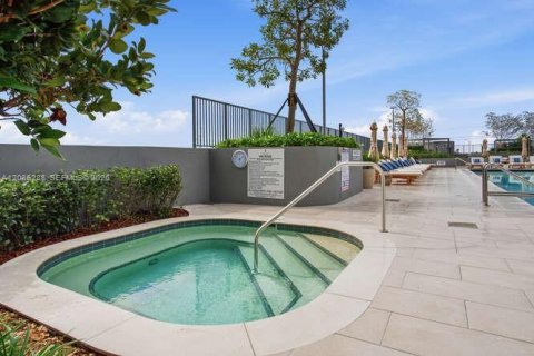 Copropriété à vendre à Tampa, Floride: 4 chambres, 313.08 m2 № 2084260 - photo 20