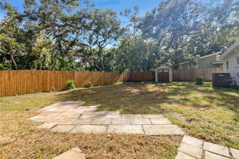 Casa en venta en Madeira Beach, Florida, 3 dormitorios, 99.22 m2 № 1855402 - foto 21