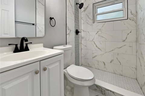 Casa en venta en Madeira Beach, Florida, 3 dormitorios, 99.22 m2 № 1855402 - foto 14
