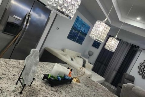 Casa en venta en Cape Coral, Florida, 3 dormitorios, 150.13 m2 № 1903482 - foto 7