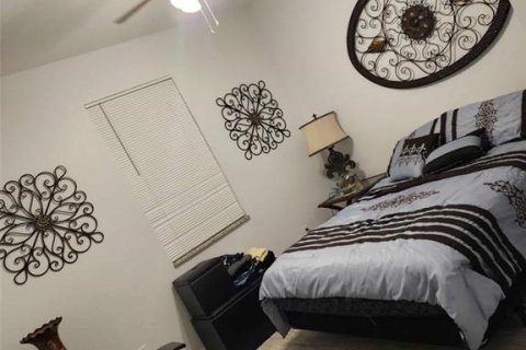 Casa en venta en Cape Coral, Florida, 3 dormitorios, 150.13 m2 № 1903482 - foto 11