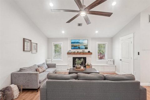 House in North Port, Florida 3 bedrooms, 189.89 sq.m. № 1608542 - photo 10