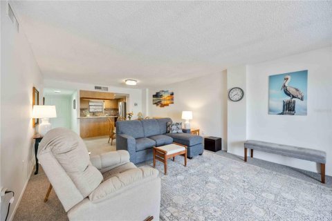 Condo in Bradenton, Florida, 2 bedrooms  № 1681024 - photo 15