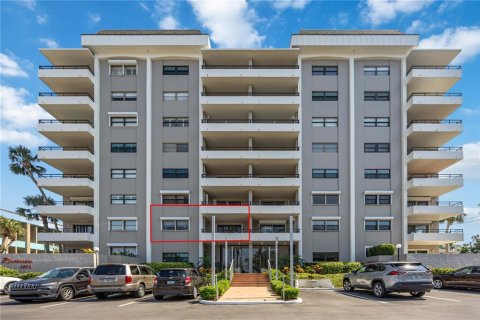 Condo in Bradenton, Florida, 2 bedrooms  № 1681024 - photo 3