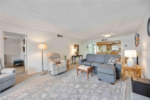 Condominio en venta en Bradenton, Florida, 2 dormitorios, 118.91 m2 № 1681024 - foto 14