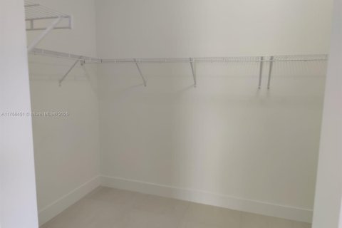 Villa ou maison à louer à Ave Maria, Floride: 5 chambres, 315.03 m2 № 1958295 - photo 18