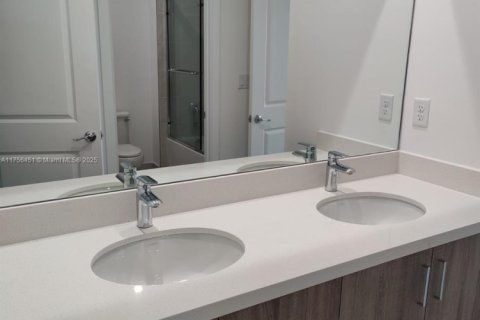 Villa ou maison à louer à Ave Maria, Floride: 5 chambres, 315.03 m2 № 1958295 - photo 21