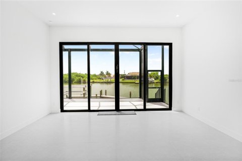 Villa ou maison à vendre à Port Charlotte, Floride: 5 chambres, 286.14 m2 № 2324721 - photo 30
