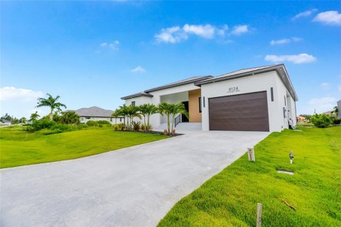 Villa ou maison à vendre à Port Charlotte, Floride: 5 chambres, 286.14 m2 № 2324721 - photo 7