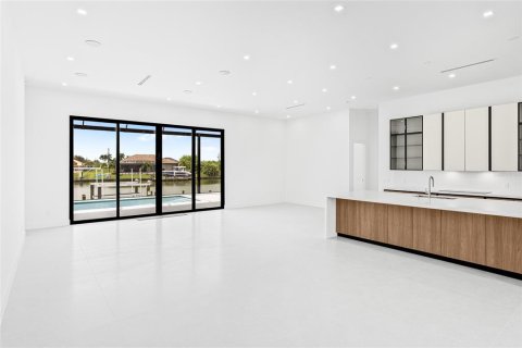 Villa ou maison à vendre à Port Charlotte, Floride: 5 chambres, 286.14 m2 № 2324721 - photo 17