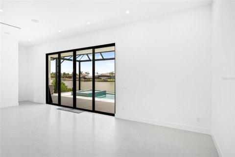 Villa ou maison à vendre à Port Charlotte, Floride: 5 chambres, 286.14 m2 № 2324721 - photo 27
