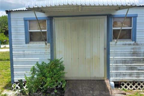House in Okeechobee, Florida 3 bedrooms, 93.65 sq.m. № 1796933 - photo 12