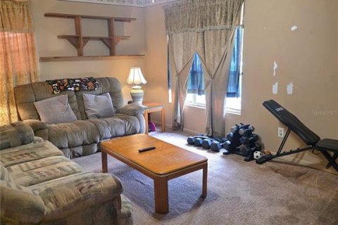 House in Okeechobee, Florida 3 bedrooms, 93.65 sq.m. № 1796933 - photo 6