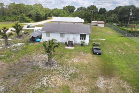 House in Okeechobee, Florida 3 bedrooms, 93.65 sq.m. № 1796933 - photo 15
