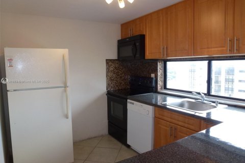Copropriété à louer à Sunny Isles Beach, Floride: 1 chambre, 71.26 m2 № 1711521 - photo 7