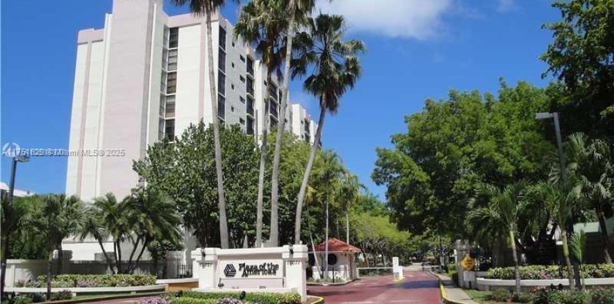 Condo à Sunny Isles Beach, Floride, 1 chambre  № 1711521