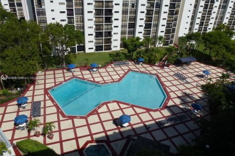 Copropriété à louer à Sunny Isles Beach, Floride: 1 chambre, 71.26 m2 № 1711521 - photo 28
