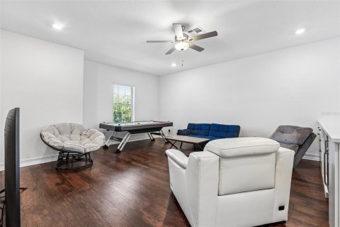 Casa en venta en Tampa, Florida, 4 dormitorios, 269.32 m2 № 2430550 - foto 15