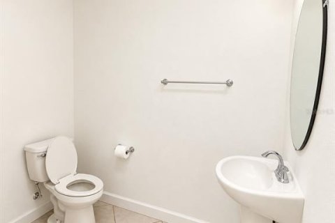 Touwnhouse à vendre à Bradenton, Floride: 3 chambres, 178.84 m2 № 2405146 - photo 18