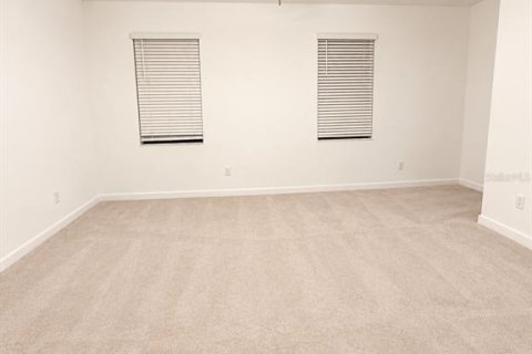Touwnhouse à vendre à Bradenton, Floride: 3 chambres, 178.84 m2 № 2405146 - photo 8