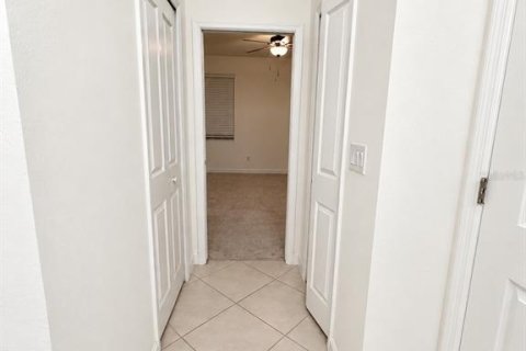 Touwnhouse à vendre à Bradenton, Floride: 3 chambres, 178.84 m2 № 2405146 - photo 7