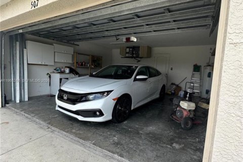 Casa en alquiler en Lehigh Acres, Florida, 3 dormitorios, 130.81 m2 № 2032676 - foto 21