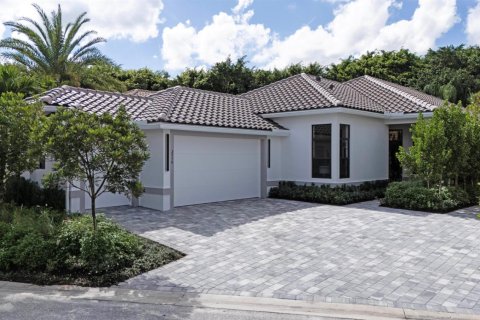 House in Wellington, Florida 3 bedrooms, 218.88 sq.m. № 2082059 - photo 3