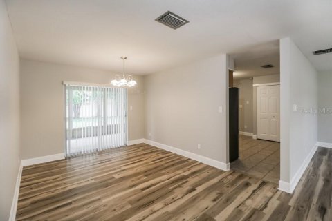 Villa ou maison à louer à Brooksville, Floride: 3 chambres, 128.21 m2 № 2113587 - photo 5