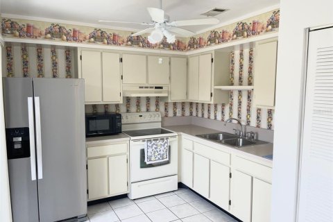 Casa en venta en Port Charlotte, Florida, 2 dormitorios, 86.4 m2 № 1769971 - foto 6