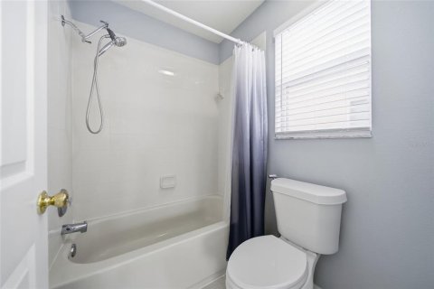 House in Pinellas Park, Florida 3 bedrooms, 173.54 sq.m. № 2321454 - photo 29