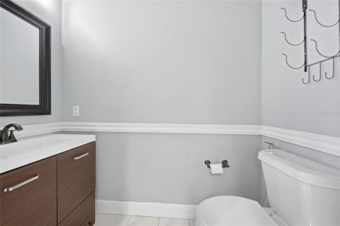 House in Pinellas Park, Florida 3 bedrooms, 173.54 sq.m. № 2321454 - photo 16