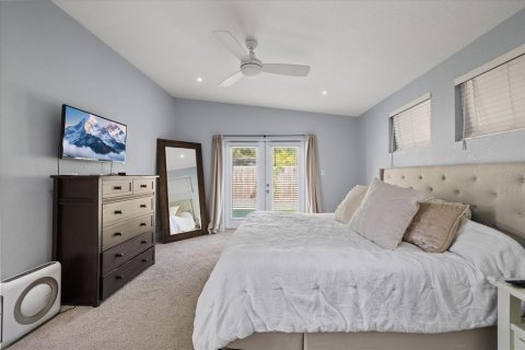 Casa en venta en Tampa, Florida, 3 dormitorios, 175.21 m2 № 2428795 - foto 19