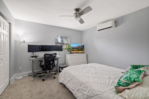 Casa en venta en Tampa, Florida, 3 dormitorios, 175.21 m2 № 2428795 - foto 27