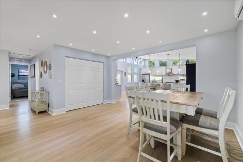 Casa en venta en Tampa, Florida, 3 dormitorios, 175.21 m2 № 2428795 - foto 17