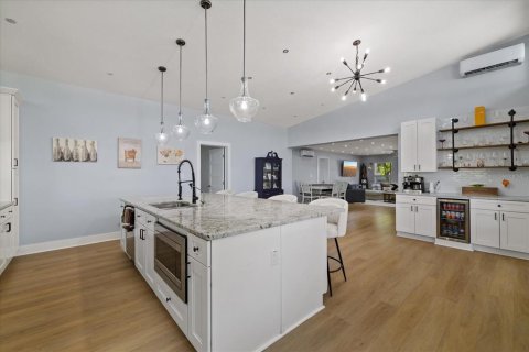 Casa en venta en Tampa, Florida, 3 dormitorios, 175.21 m2 № 2428795 - foto 13