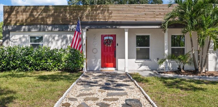 Casa en Tampa, Florida 3 dormitorios, 175.21 m2 № 2428795