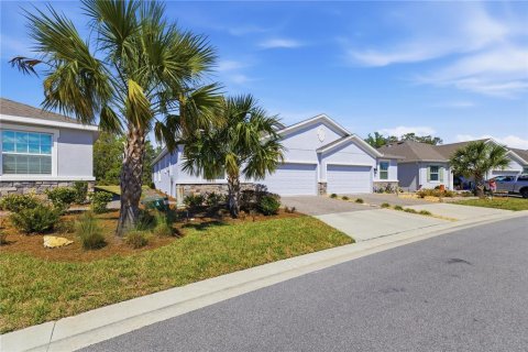 House in OCALA PRESERVE in Ocala, Florida 3 bedrooms, 145.39 sq.m. № 2106322 - photo 2