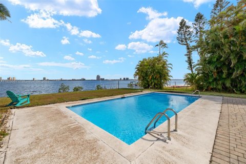 House in Fort Myers, Florida 2 bedrooms № 1822238 - photo 22